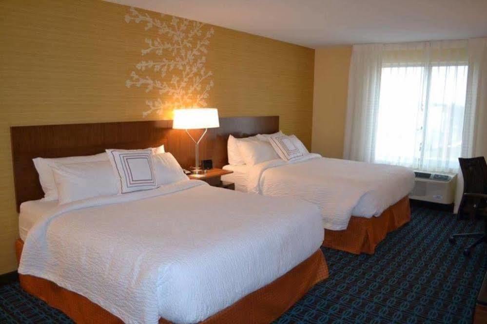 Fairfield Inn & Suites By Marriott East Grand Forks Екстериор снимка